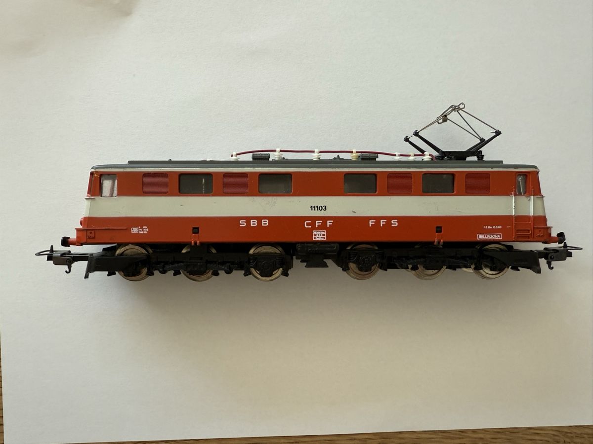 Lima Modellini di ferrovie: Lima Ae 6/6 Swiss Express  – Usato da Niederwil AG venduto da Budy85 2
