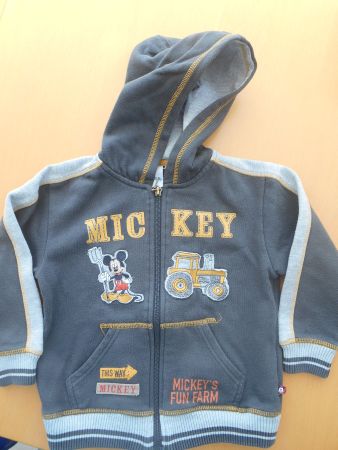 Kapuzenjacke Gr. 104