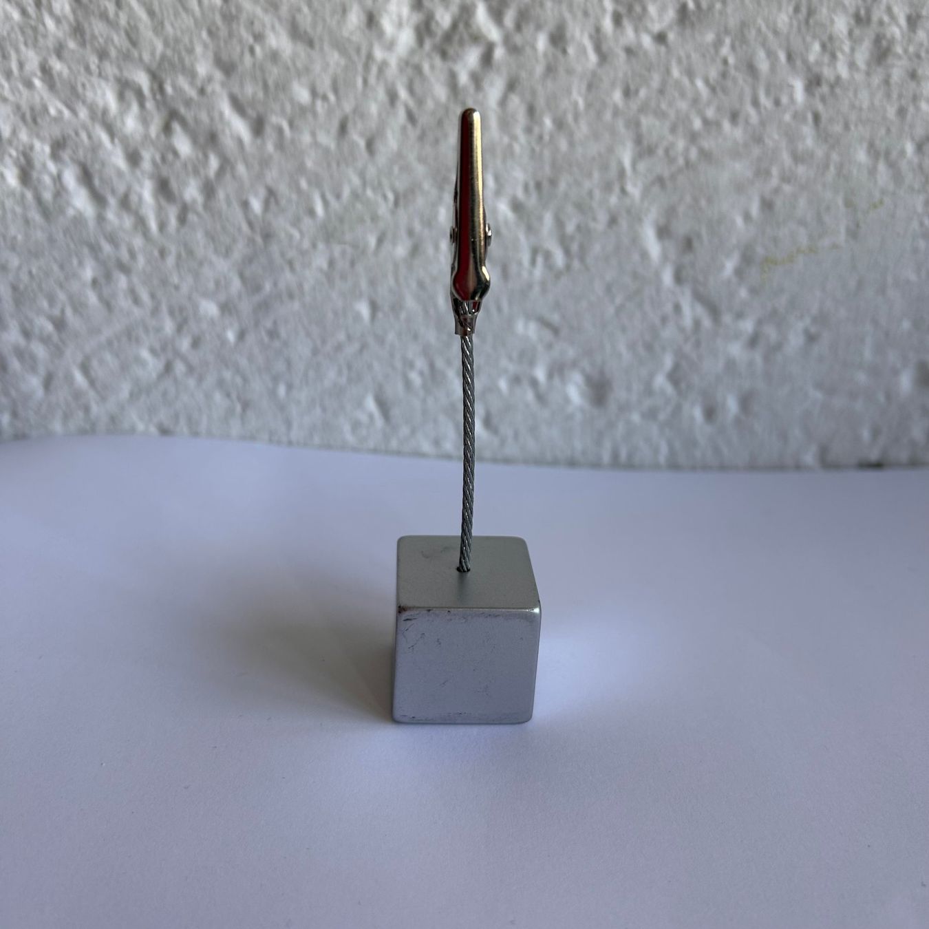 Allestimento di negozi e stand fieristici: Metall Kartenhalter / Fotohalter – Nuovo (secondo la descrizione) da Bern venduto da san_svt6
