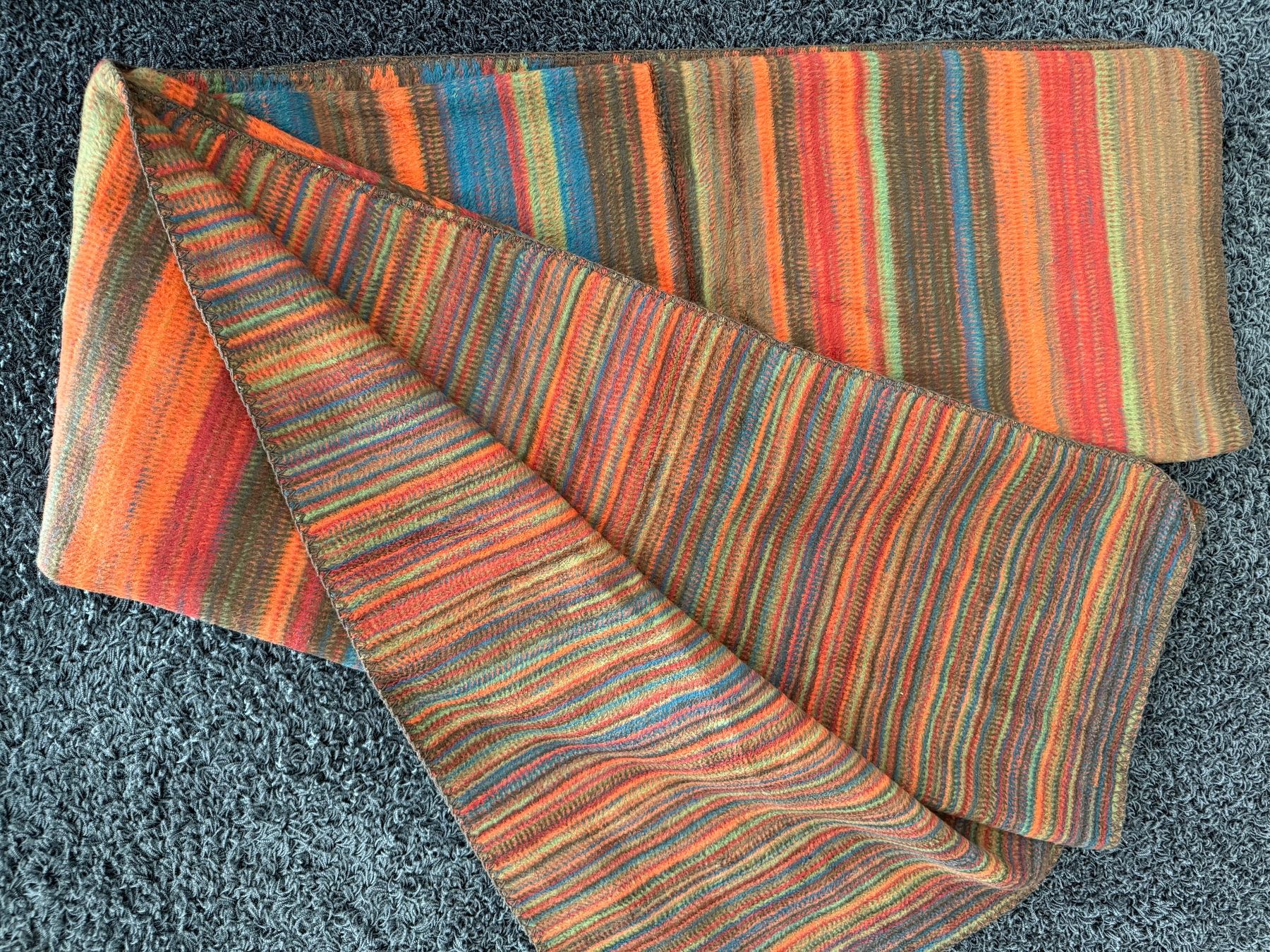 Coperte: Biederlack Kuscheldecke / neuwertig – Nuovo (secondo la descrizione) da Zürich venduto da els_9t9w 2