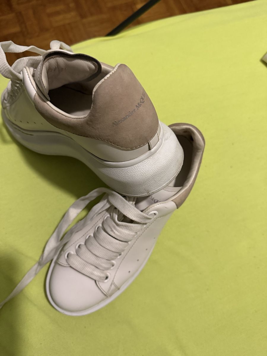 Alexander Mcqueen Scarpe da donna: Baskets Alexander McQueen blanc beige état utilisé – Usato da Genève venduto da you_s6sr 2