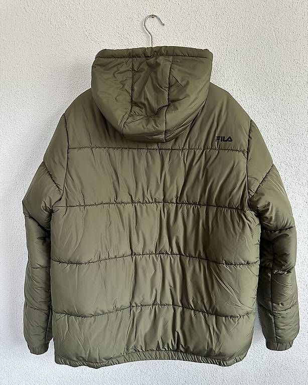 Giacche: FILA Daunenjacke GR.XL Men – Usato da Bremgarten AG venduto da Slideshaker 3