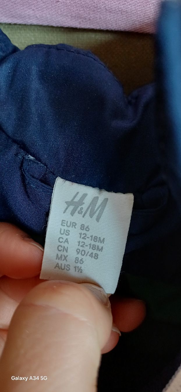 H&M Jacken & Mäntel: Kinder Steppjacke Dunkelblau Grösse 86 gebraucht – Gebraucht aus Riniken von Lessy- 1