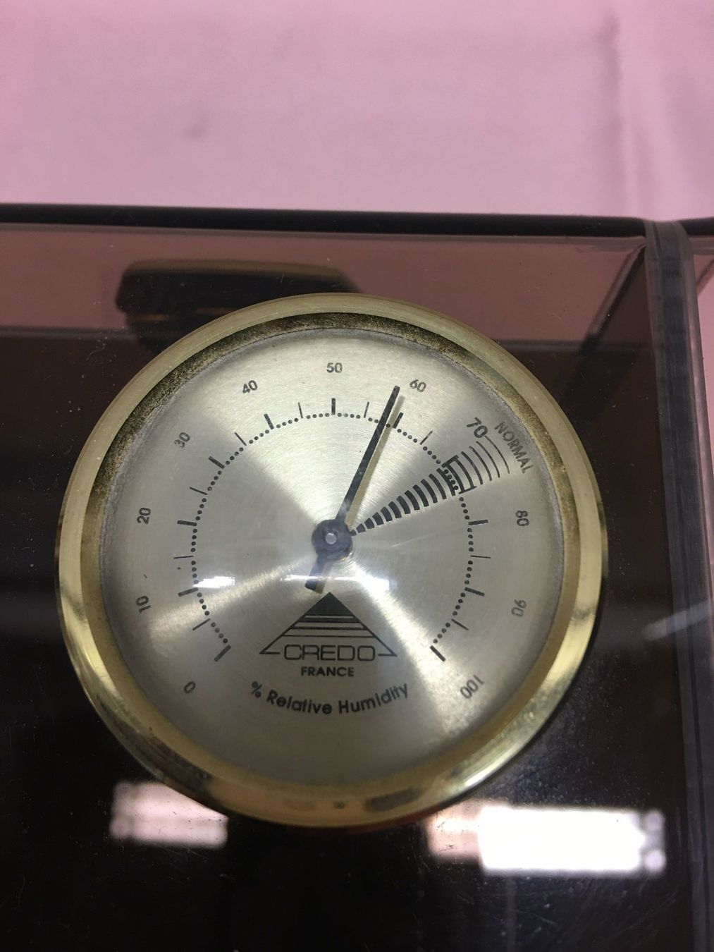 Humidificateurs: Zigarrenkiste Millennium Edition mit Hygrometer Acryl – D'occasion à Olten par ELHANDEL 6