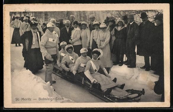 Cartes postales: AK St. Moritz, Bobsleigh-Start im Winter – D'occasion à Berlin par bartko-reher
