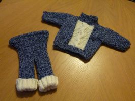 Puppen Skipullover mit Hose blau / weiss ca. 35cm