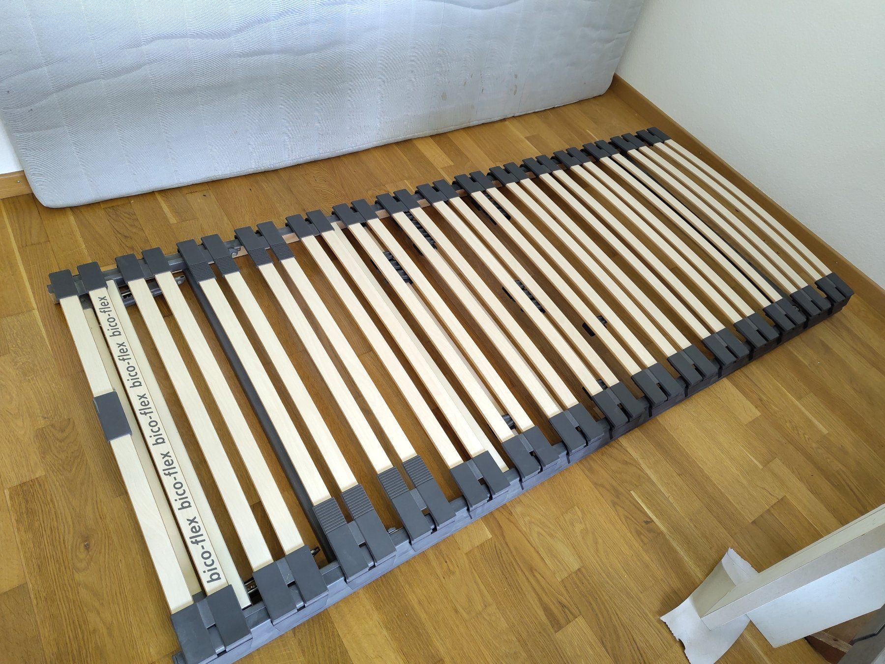 Bico Lattenroste: Lattenrost Bico-flex 90x200cm – Gebraucht aus Winterthur von Bumizcka 1