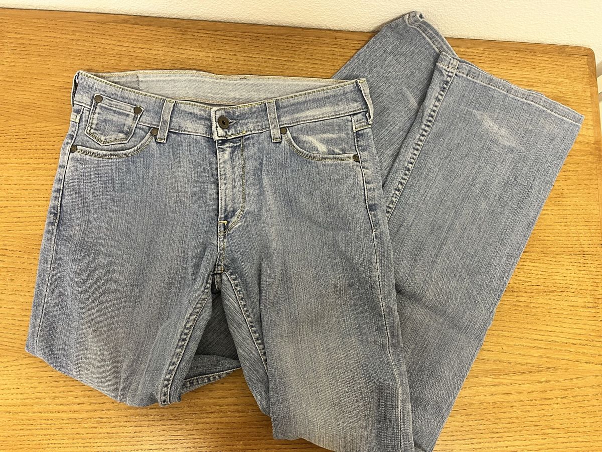 Jeans: Jeans Mustang Grösse 28/32 – Usato da Teufenthal AG venduto da Nanahu