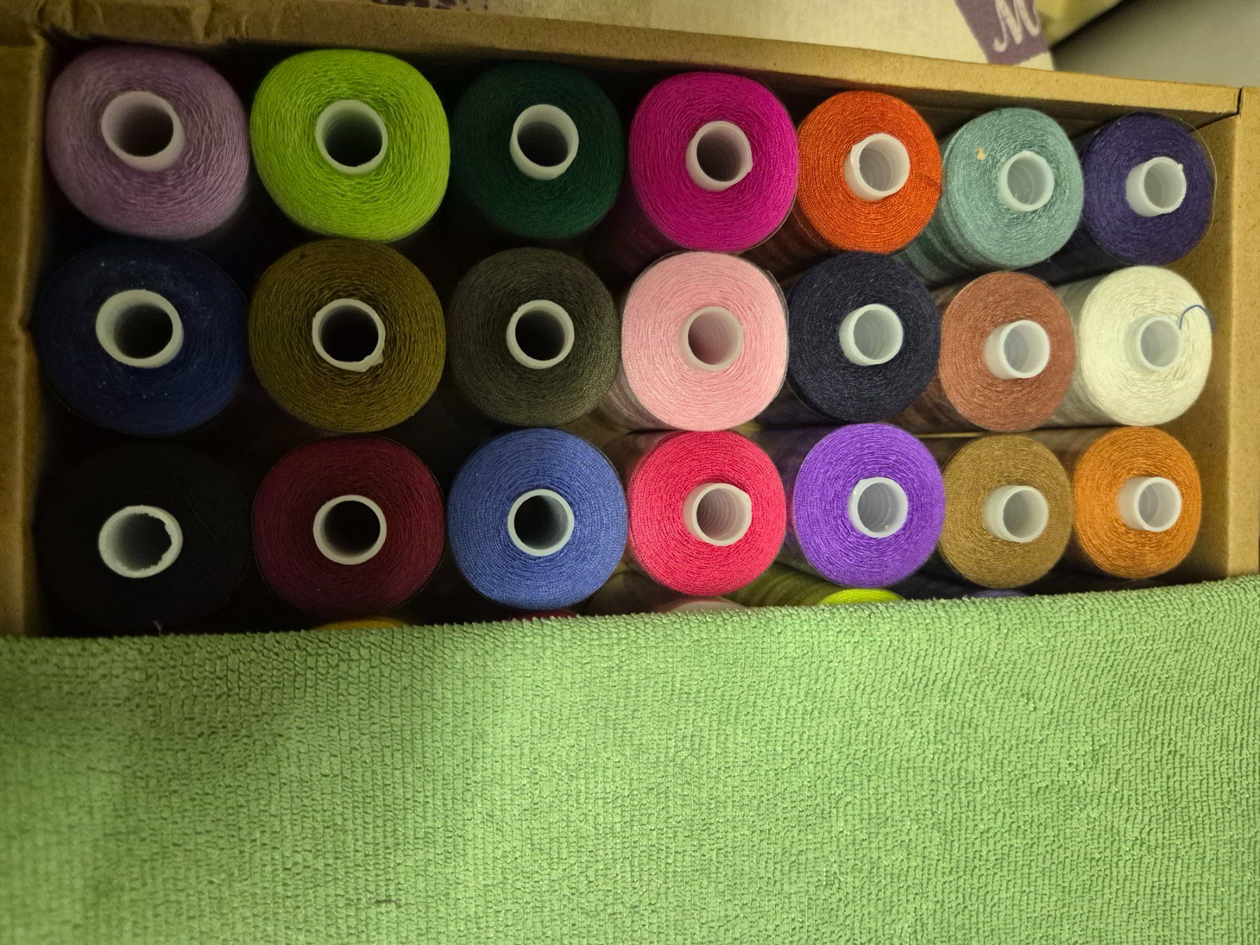Kordeln & Faden: Nähgarn-Set, 21 Rollen, verschiedene Farben, – Neu (gemäss Beschreibung) aus Läufelfingen von Netti04