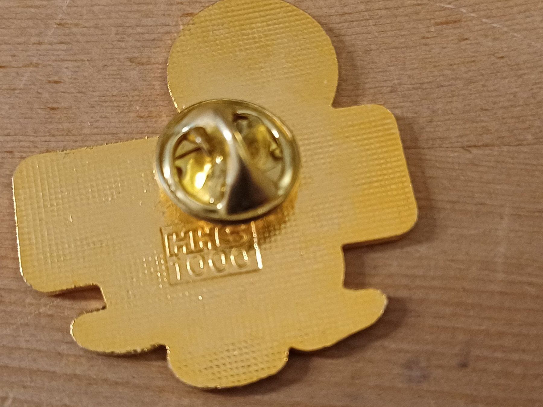Plaquettes & Badges: 40 Jahre H?? Pin / Anstecker – Neuf (Voir description) à Jona par Rreto71 1