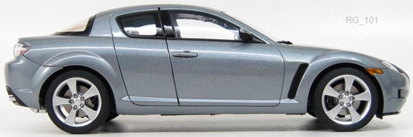 Autoart Modellautos: Mazda RX8 1:18 – Neu und originalverpackt aus Ulisbach von mironebraska 2