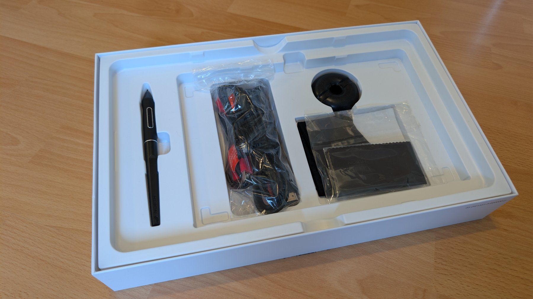Huion Tablet PC: Huion Kamvas 13 – Usato da Niederteufen venduto da Spicyduck 2