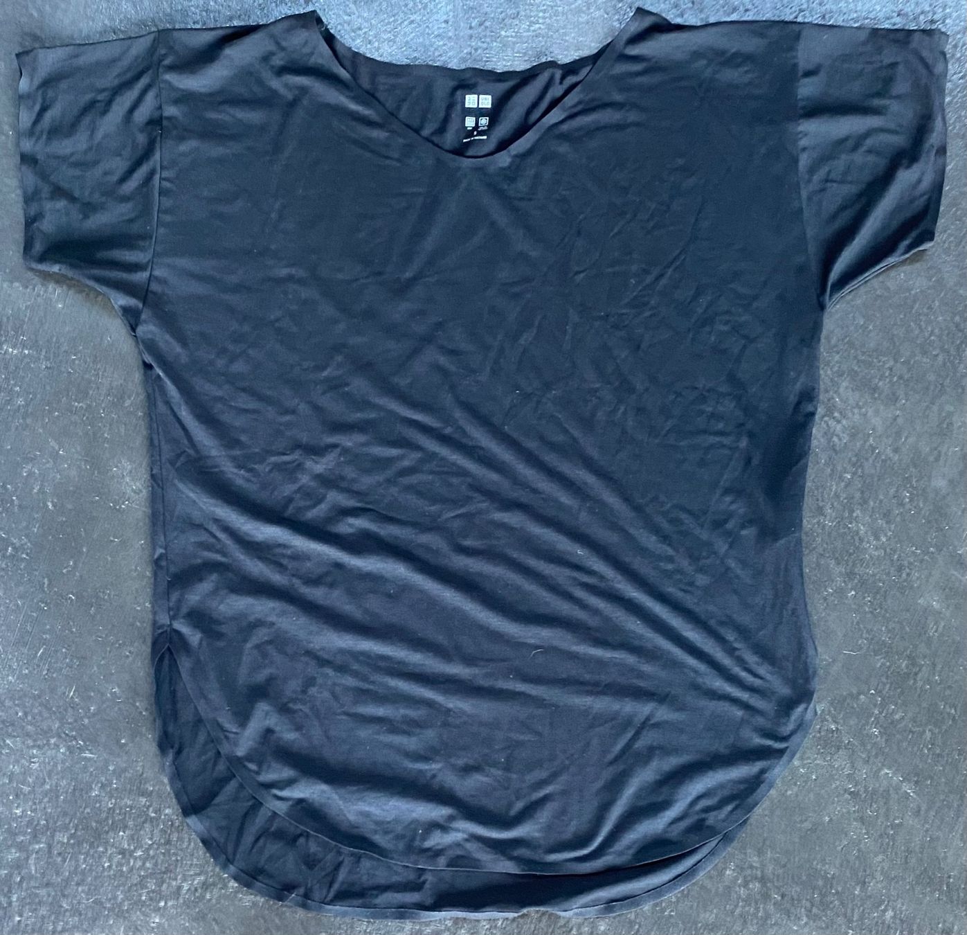 T-shirt: Airsm T-Shirt Uniqlo S – Usato da Chur venduto da simhofstr