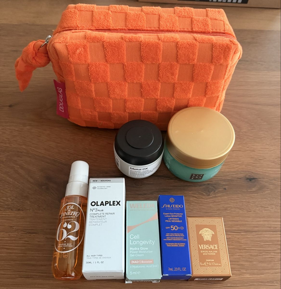 Autres soins du corps: Douglas Summer Bag mit 7 Minis – Neuf avec emballage d'origine à Luzern par marsupilami13