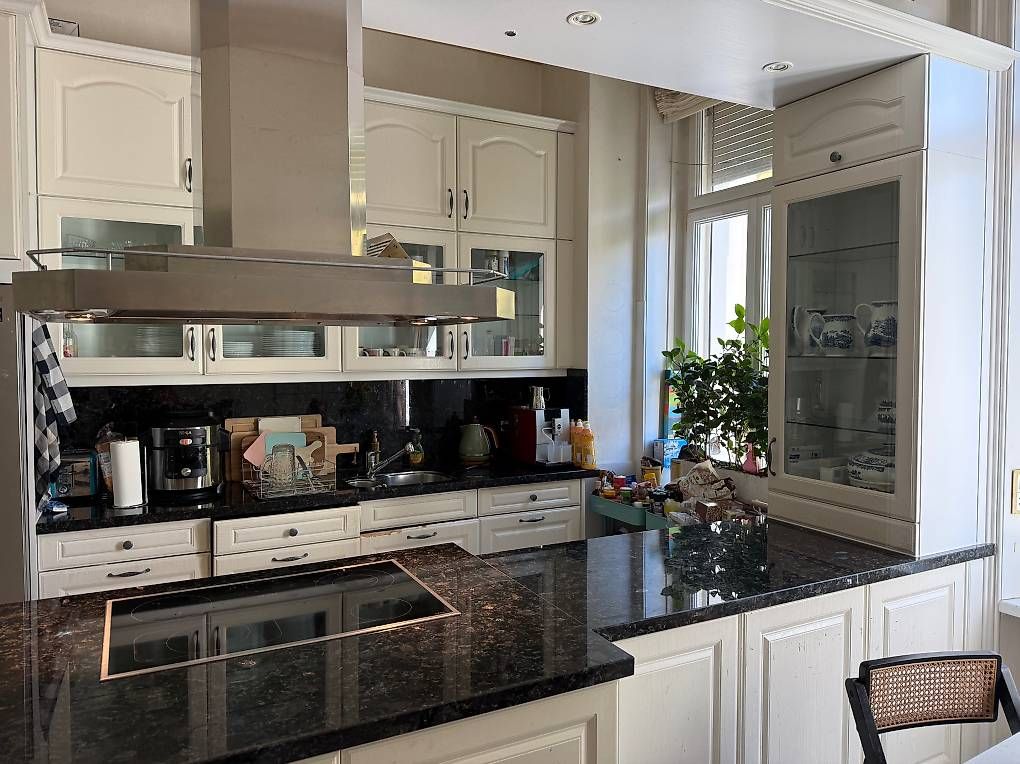 Cucine complete: Grosse Landhausküche - noch 5 Tagen – Usato da Wädenswil venduto da DAS10 1