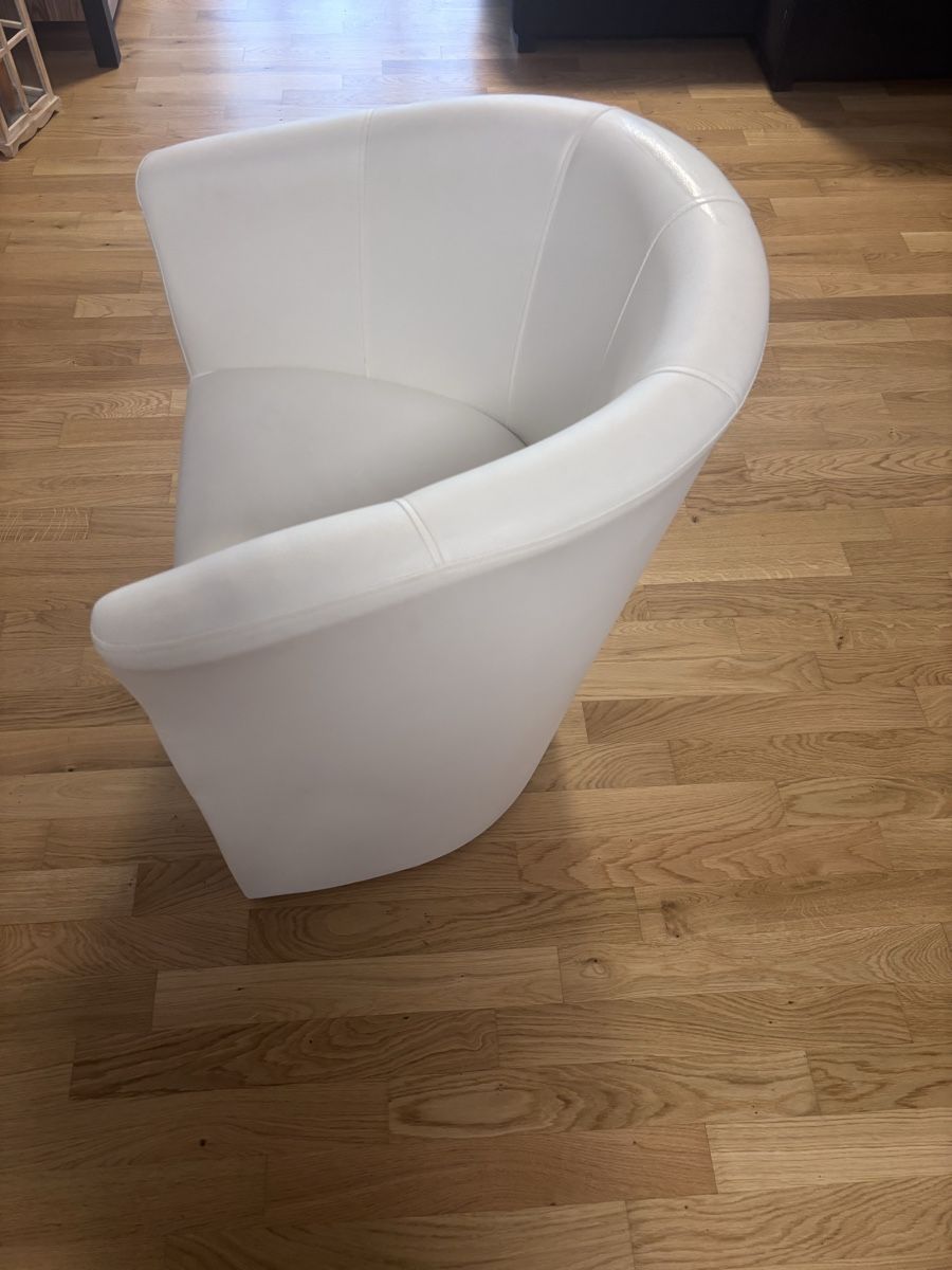 Ikea Poltrone: Sedia ikea – Usato da Zürich venduto da LFR-7 3