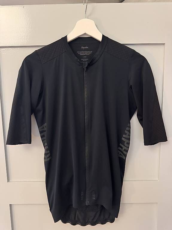 Rapha Canottiere & Pantaloni: Rapha Pro Racewear Shirt Large – Usato da Amriswil venduto da Endrullo
