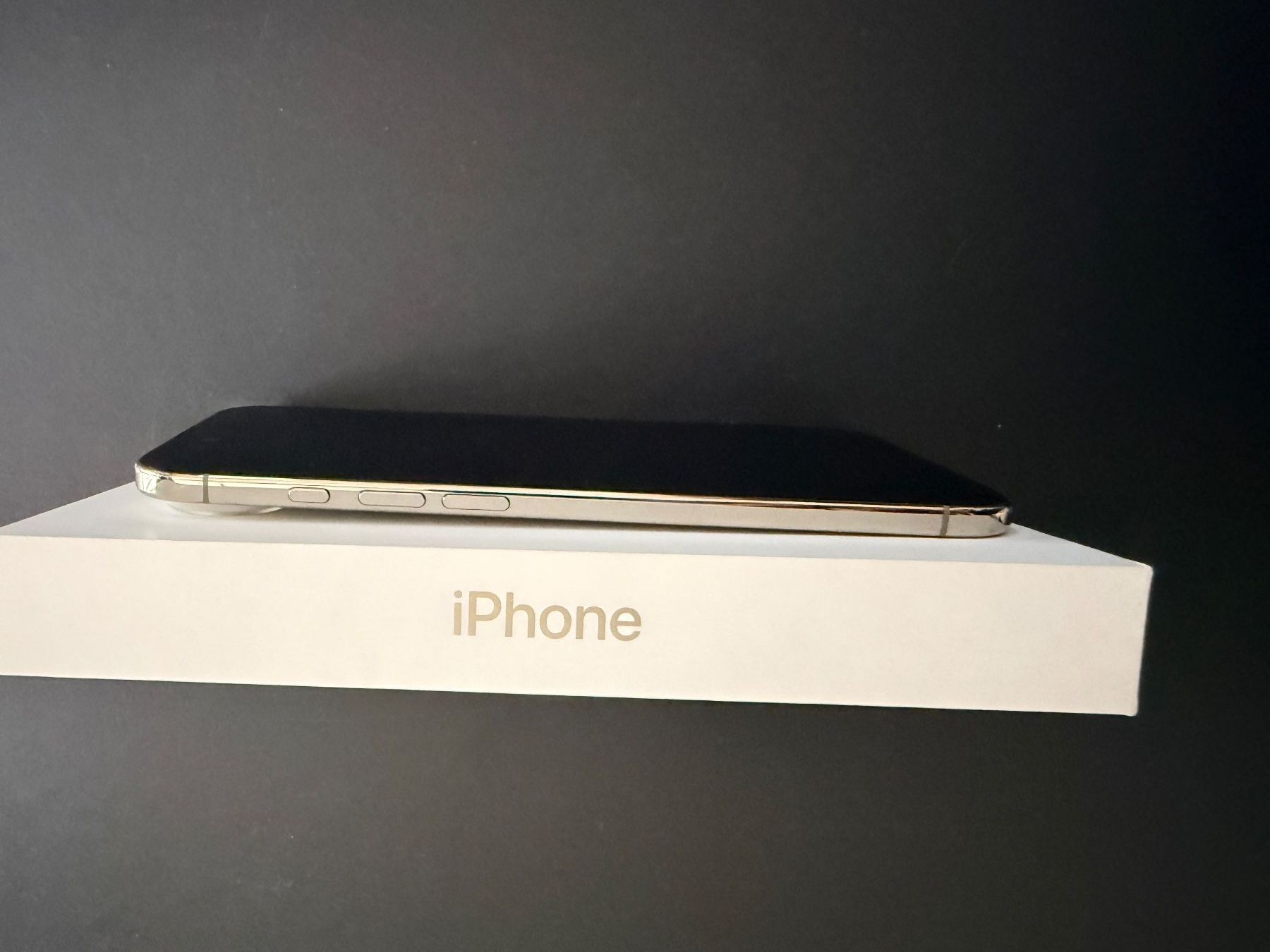 Apple Telefoni cellulari / Smartphones: iPhone Air Light Gold 256GB – Usato da Aarau venduto da Wertstueck 7