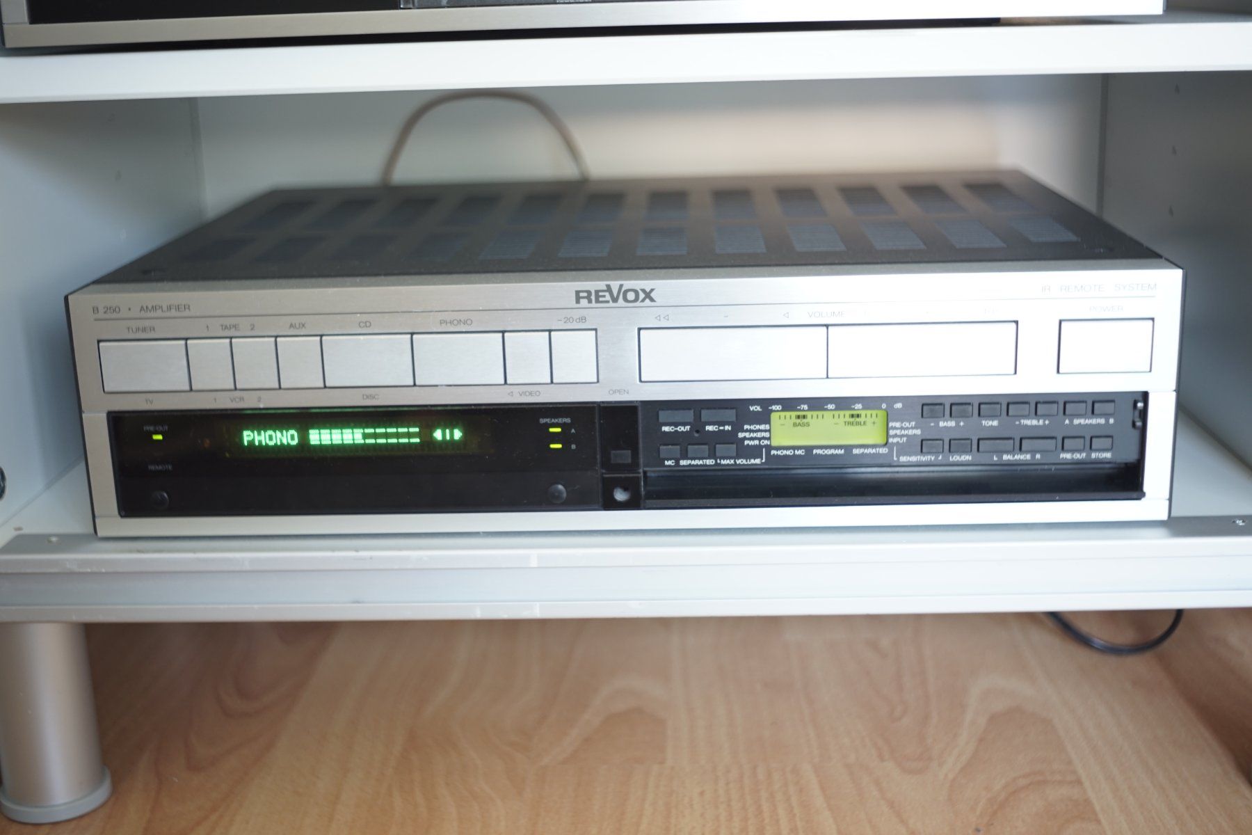 Revox Verstärker: Revox B250 Amplifier High-End – Gebraucht aus Steinhausen von joe_9htr 1
