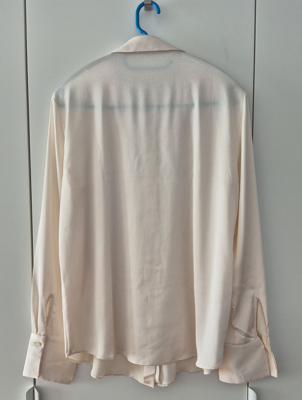 Mango Camicette: MANGO Satinbluse, creme, Gr. L – Usato da Münchenstein venduto da Trinity 2