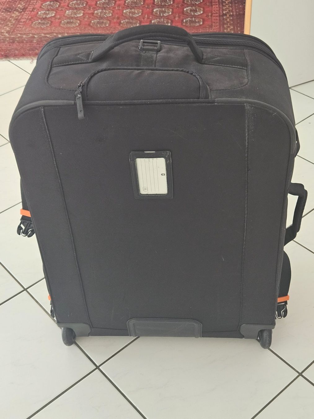 Victorinox Valigie: Victorinox Reisekoffer mit Rollen – Usato da Steinhausen venduto da Maria-Teresa.Ehrler 1