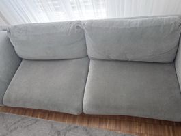 2x IKEA Sofa – 3-Sitzer & 2-Sitzer – Grau – Bezüge waschbar 