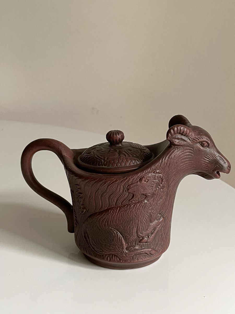 Teekannen: Yixing zodiac teecanne – Gebraucht aus Basel von Amechan. 2