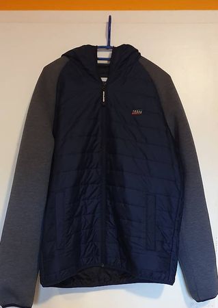 Tolle Kapuzenjacke Gr. XL Jack&Jones 💙