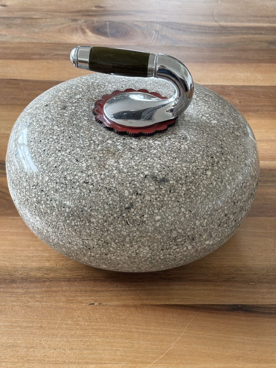 Pietre & tegole: Curling-Stein,Vintage – Usato da Würenlos venduto da jam_mv8g 1