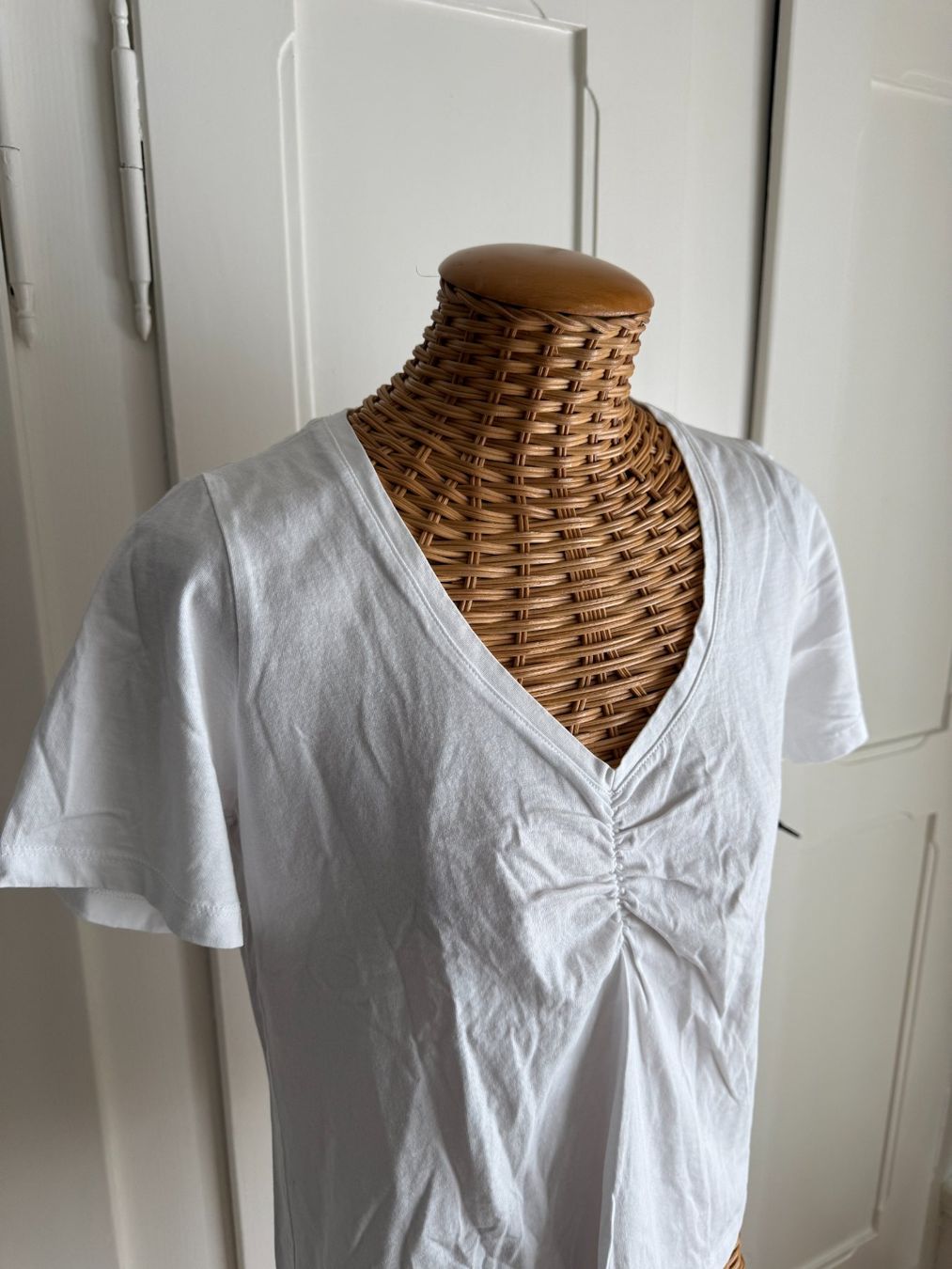 Esprit T-shirt: ESPRIT - T-Shirt weiss XS – Usato da Zürich venduto da Diazaio 1