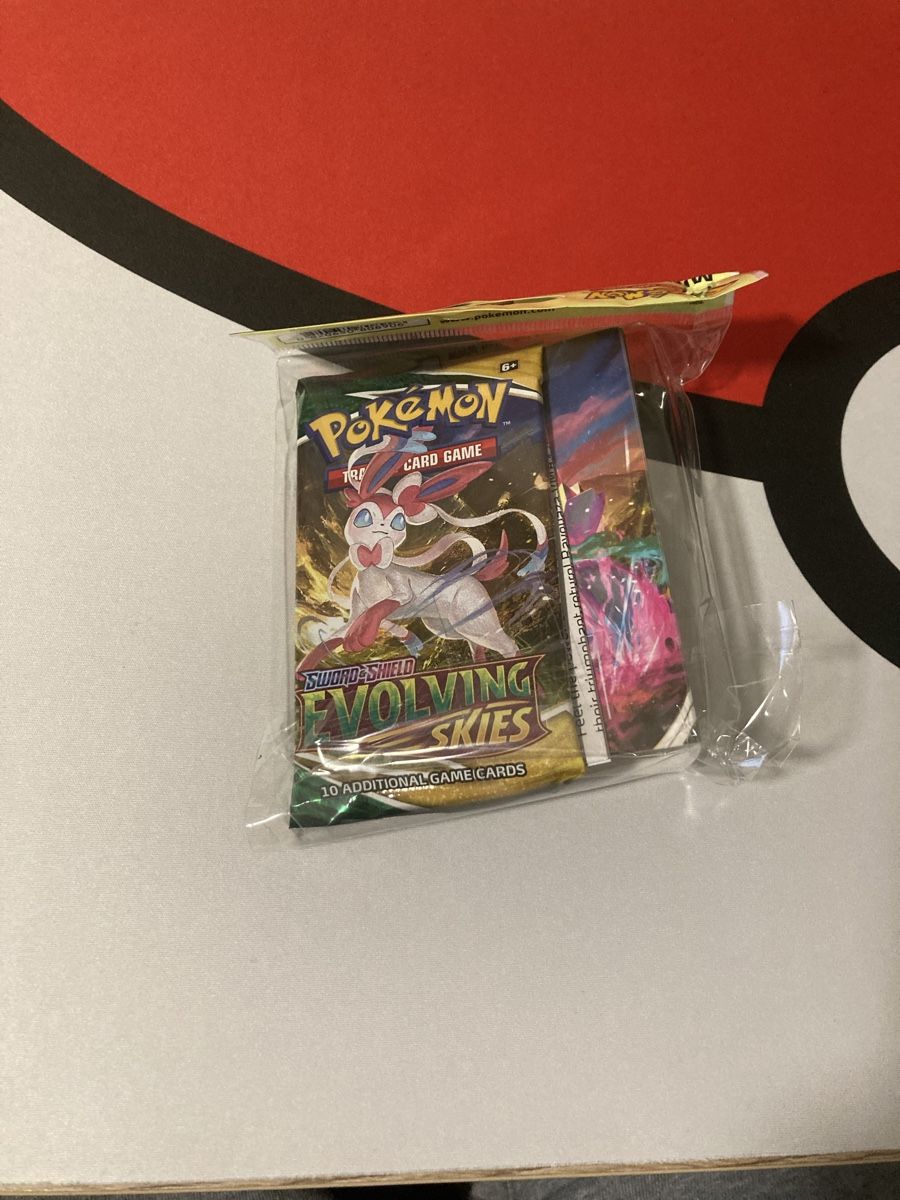 Pokémon Carte collezionabili: Evolving Skies Mini Portofolio Englisch – Nuovo e nell'imballaggio originale da Küssnacht am Rigi venduto da Ebikoner 1