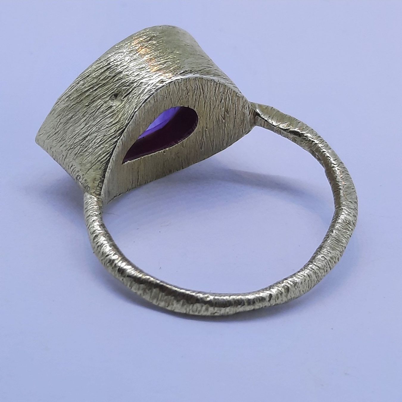 Ringe: Goldring mit erstklassigem Amethyst Edelstein – Gebraucht aus Unterägeri von Altgoldschmuck 2