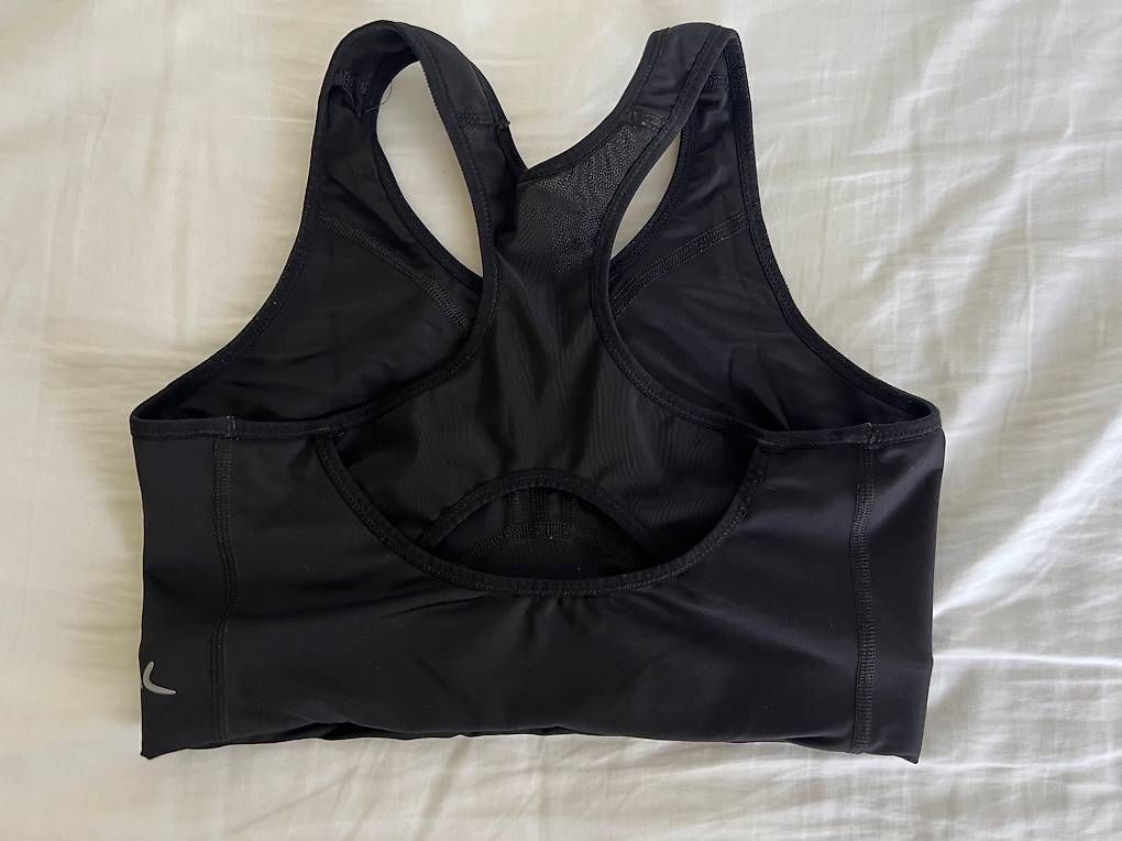 Decathlon Tops: 2 Sport Croptop Gr. S – Gebraucht aus Adliswil von angrue 1