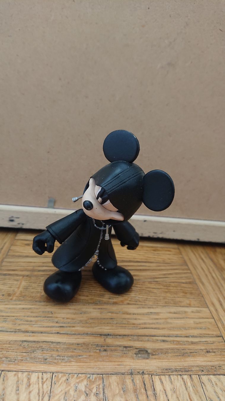 Statuette: Kingdom Hearts Mickey Mouse Figur – Usato da Chur venduto da FreakofRarity 3
