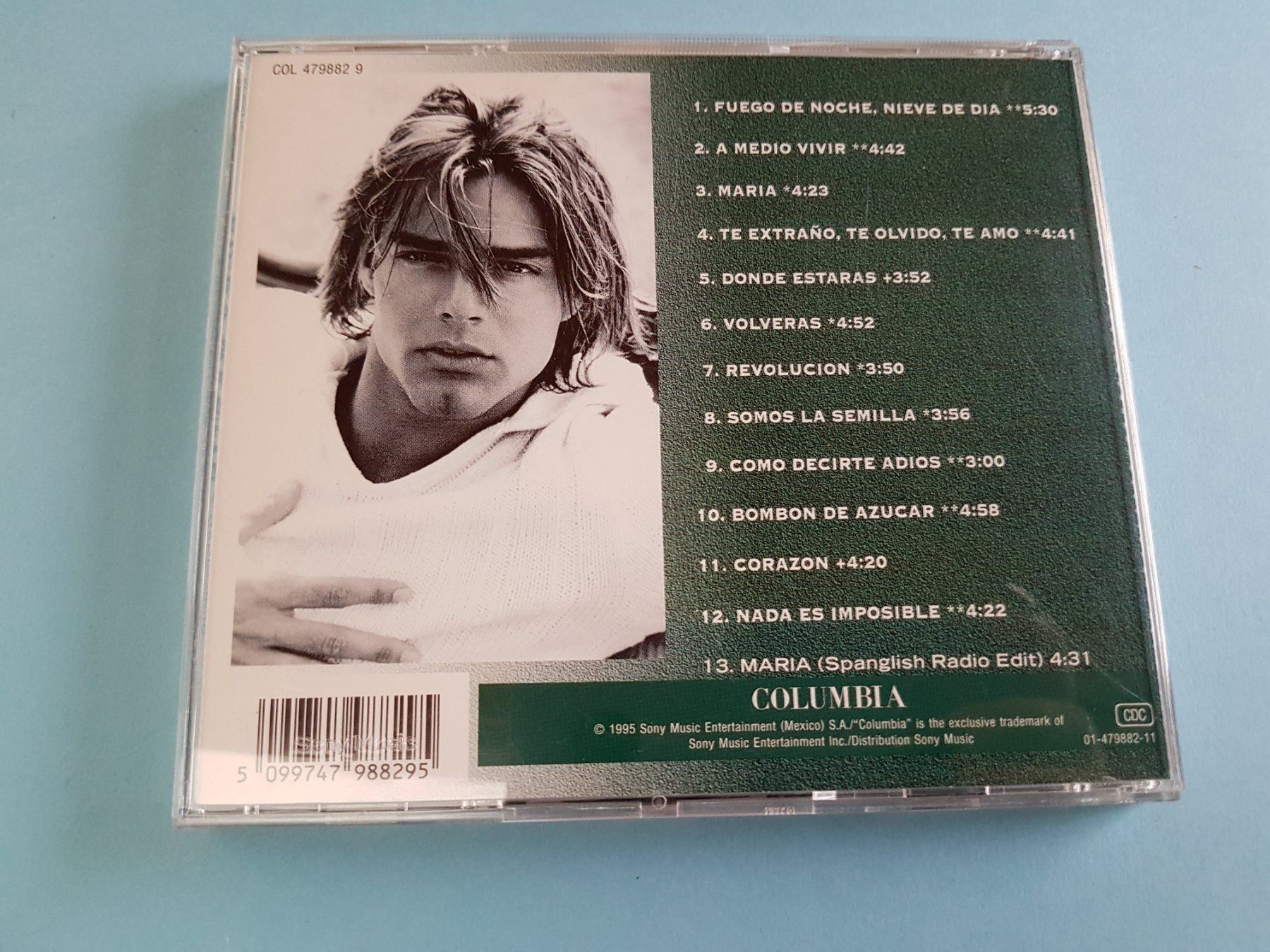 CD: CD - Ricky Martin "A medio vivar" – Usato da Dübendorf venduto da ine_15 1
