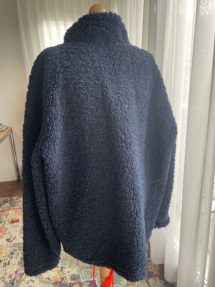 Maglioni & Felpe: Pullover/ Plüsch / Jacke – Usato da Rorschacherberg venduto da chetan01 1