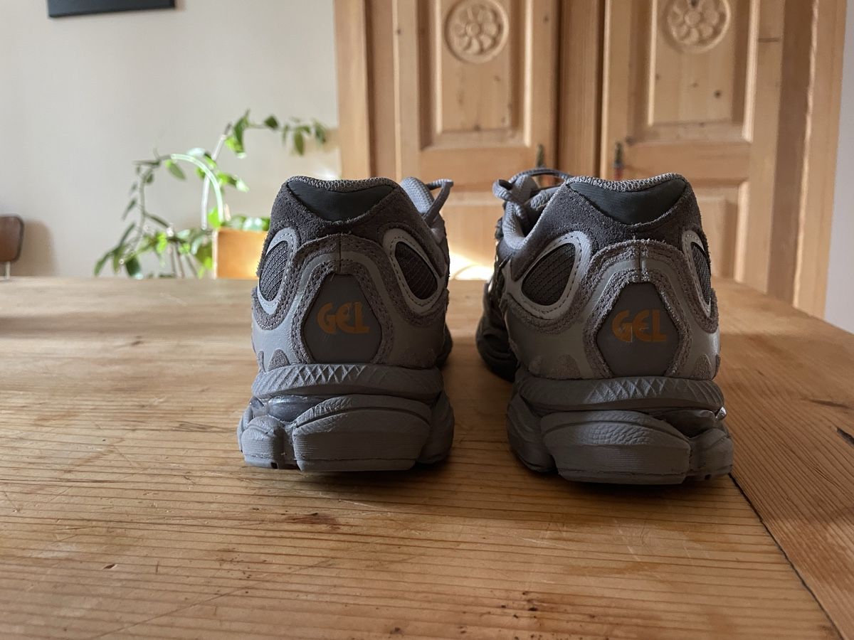 Asics Herrenschuhe: ASICS Gel NYC  – Neu (gemäss Beschreibung) aus Winterthur von Fabian_8400 1