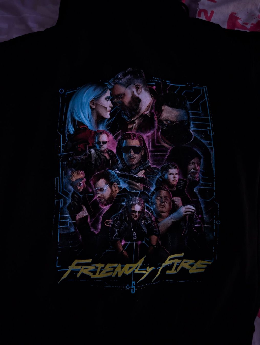 Maglioni & Felpe: Kapuzenjacke von FriendlyFire 5 – Usato da Urtenen-Schönbühl venduto da Jens.Morgenegg 3