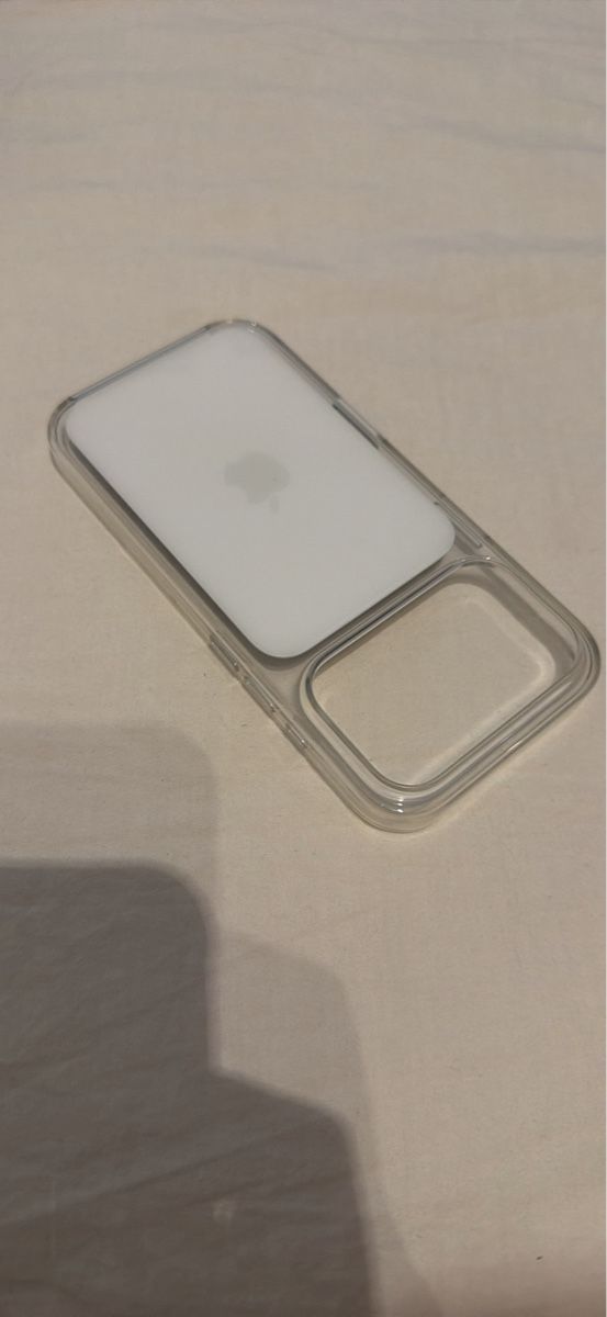 Apple Covers & Schutzfolien: Apple iPhone 17 Pro Clear Case MagSafe good condition – Neu (gemäss Beschreibung) aus Müntschemier von ant_7ppj 5