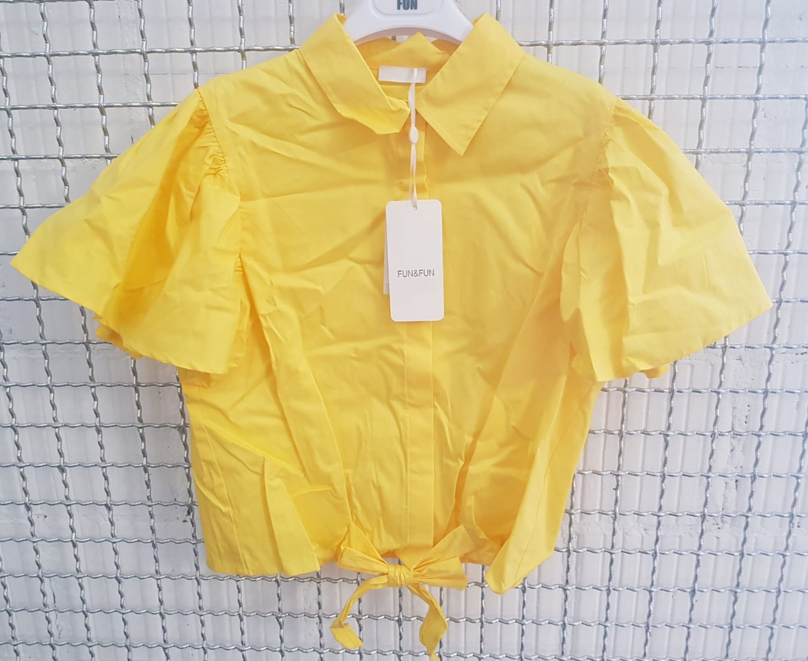 Camicette, T-shirt & Top: Neue sommerliche Bluse von FUN&FUN Grösse 158 – Nuovo e nell'imballaggio originale da Basel venduto da Sinibini86