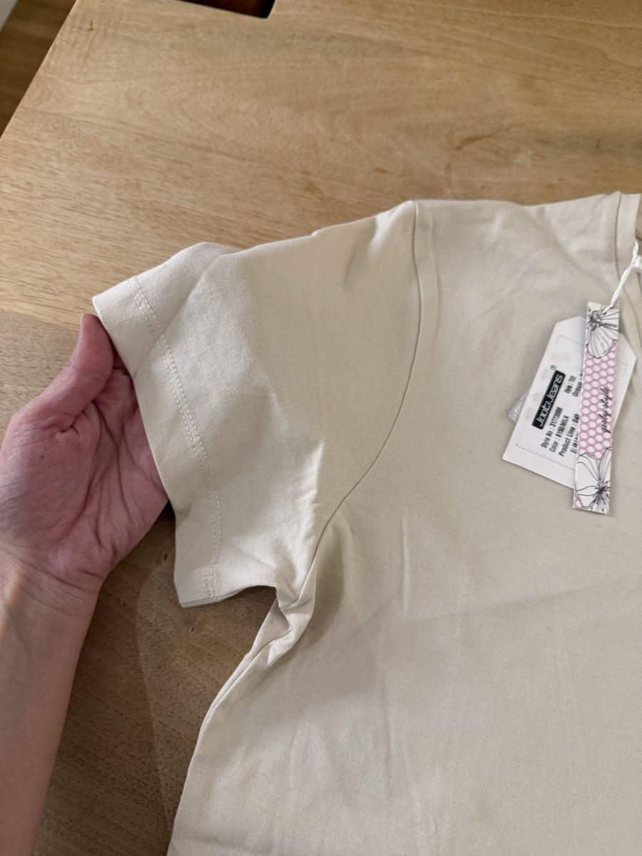 T-Shirts: T-shirt – Neu und originalverpackt aus Adliswil von Marjin 2