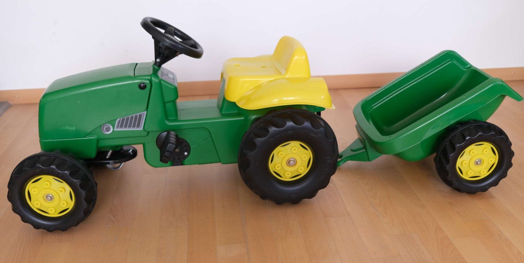 Rolly Toys Veicoli per bambini: Rolly Toys Trettraktor John Deere – Usato da Stäfa venduto da cka_5r5z 5