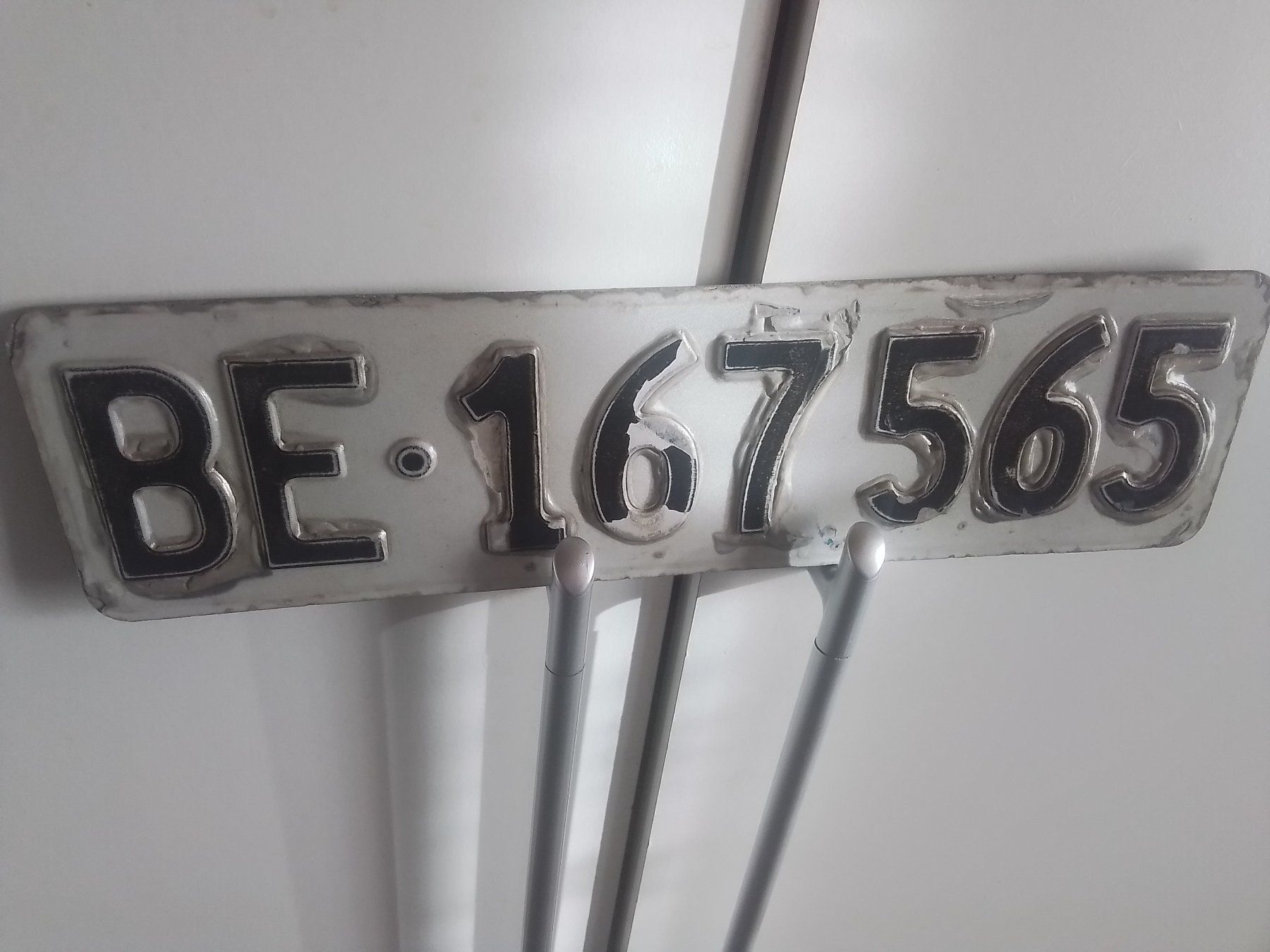 Insegne: Top BE 167565 Autonummer,Nummernschild Hochformat Youngtimer – Usato da Sankt Stephan venduto da flohmivintage 1
