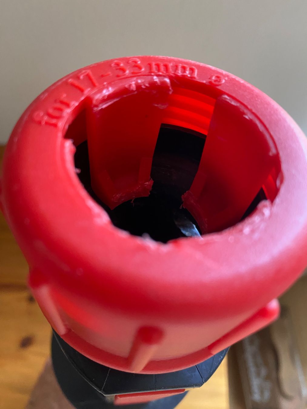 Tutti gli attrezzi: Profix Erdanker Sonnenschirm Bodenanker – Usato da Wiesendangen venduto da argon03 5