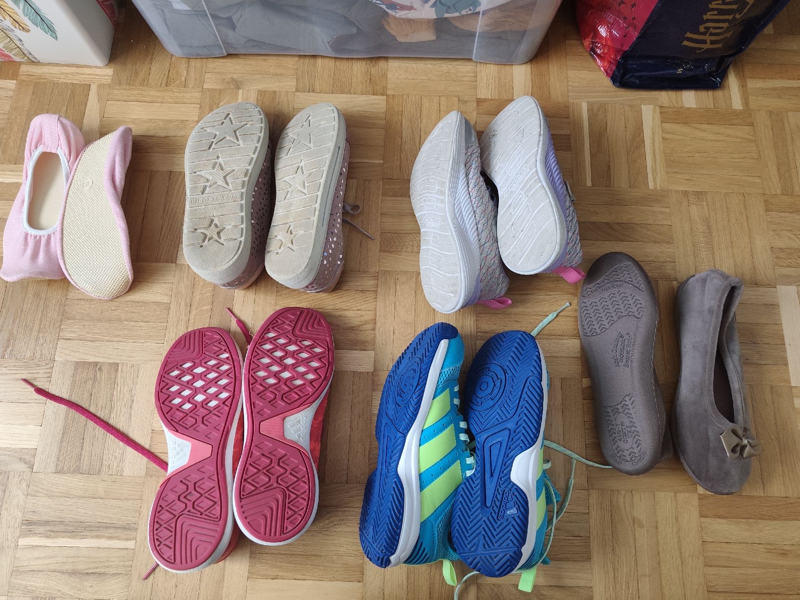 Scarpe per ragazze: Schuhpaket gr. 35 – Usato da Muttenz venduto da Hermesvonthan 7