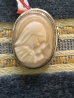 Antike Cameo Brosche–Anhänger aus Silber 800, um 1900