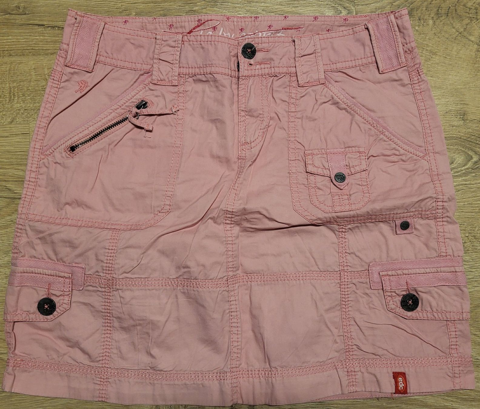 Esprit Jupes: Esprit Cargo Rock Gr.36 – D'occasion à Lindau par Seepferd33
