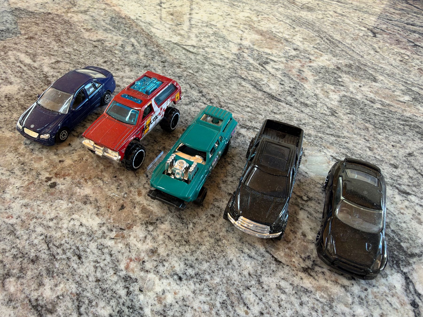 Hot Wheels Modellini d'auto: 5 Hotwheels Spielzeugautos – Usato da Volketswil venduto da Scoobi500 3