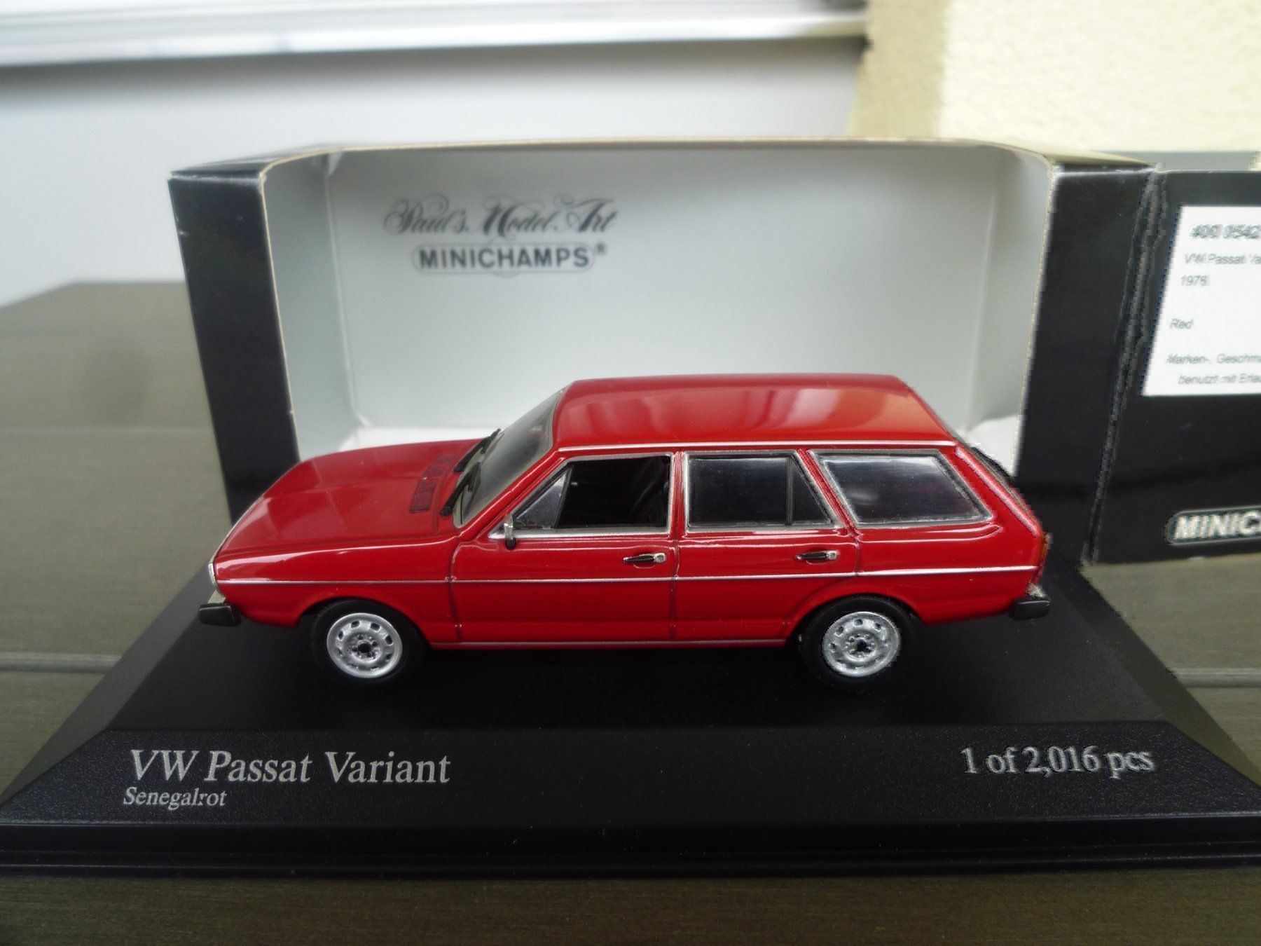 Minichamps Modellini d'auto: VW Passat Variant (1976) – Nuovo e nell'imballaggio originale da Flawil venduto da Imperiosud 5