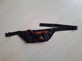 Schwarze Adventure Trek Bauchtasche